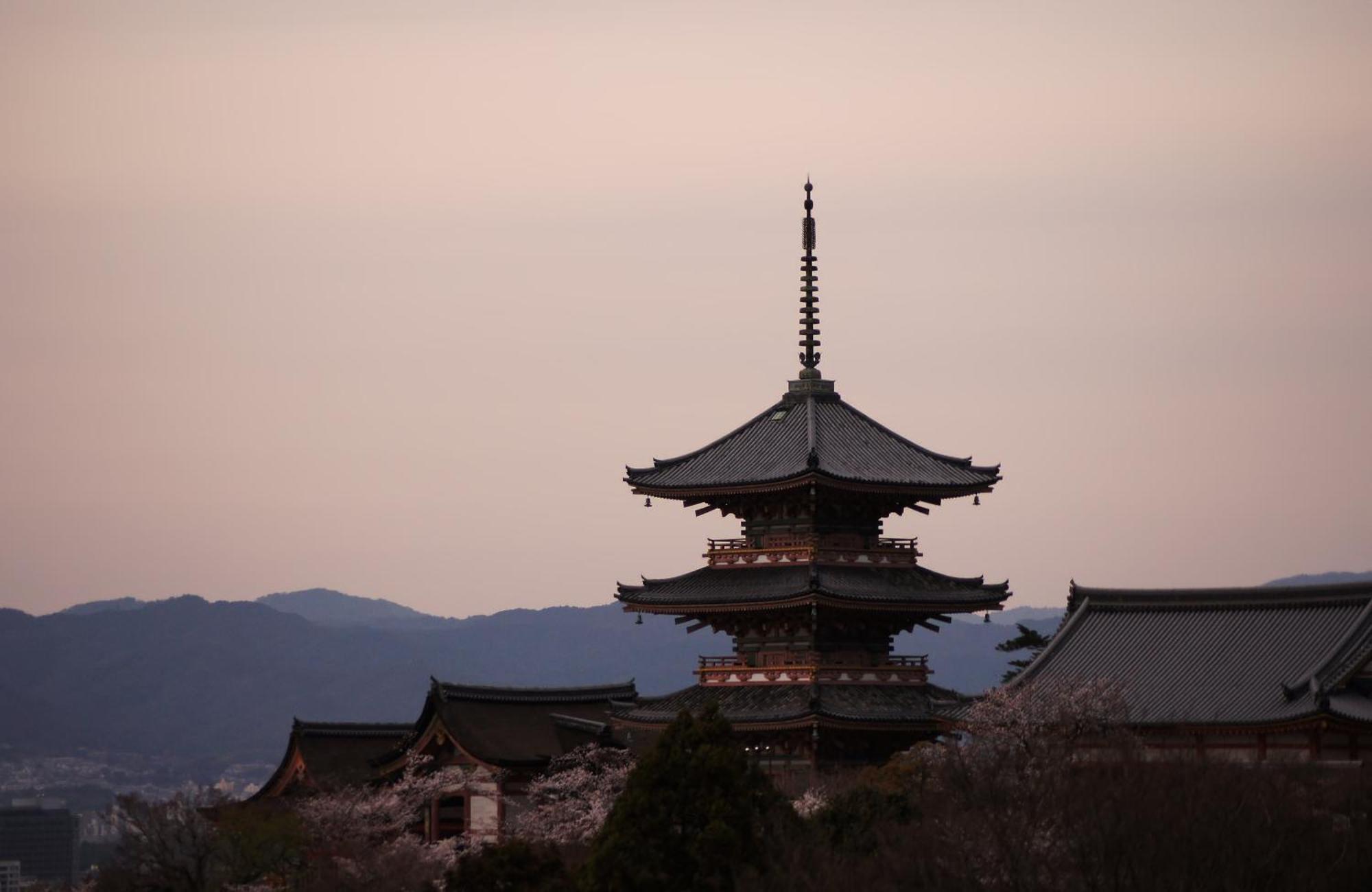 Tokyu Stay Kyoto Sanjo-Karasuma Exteriör bild